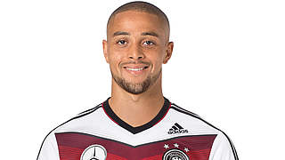 Sidney Sam im aktuellen Trikot der Nationalmannschaft © 2013 DFB