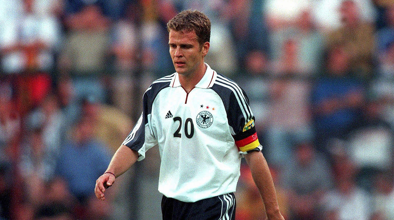 Enttäuschender Turnierverlauf: Kapitän Oliver Bierhoff bei der Euro 2000 © 