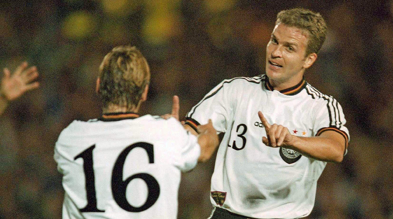 Der schnellste Hattrick in der Geschichte des DFB: Oliver Bierhoff trifft 1997 binnen sechs Minuten drei mal gegen Nordirland © 