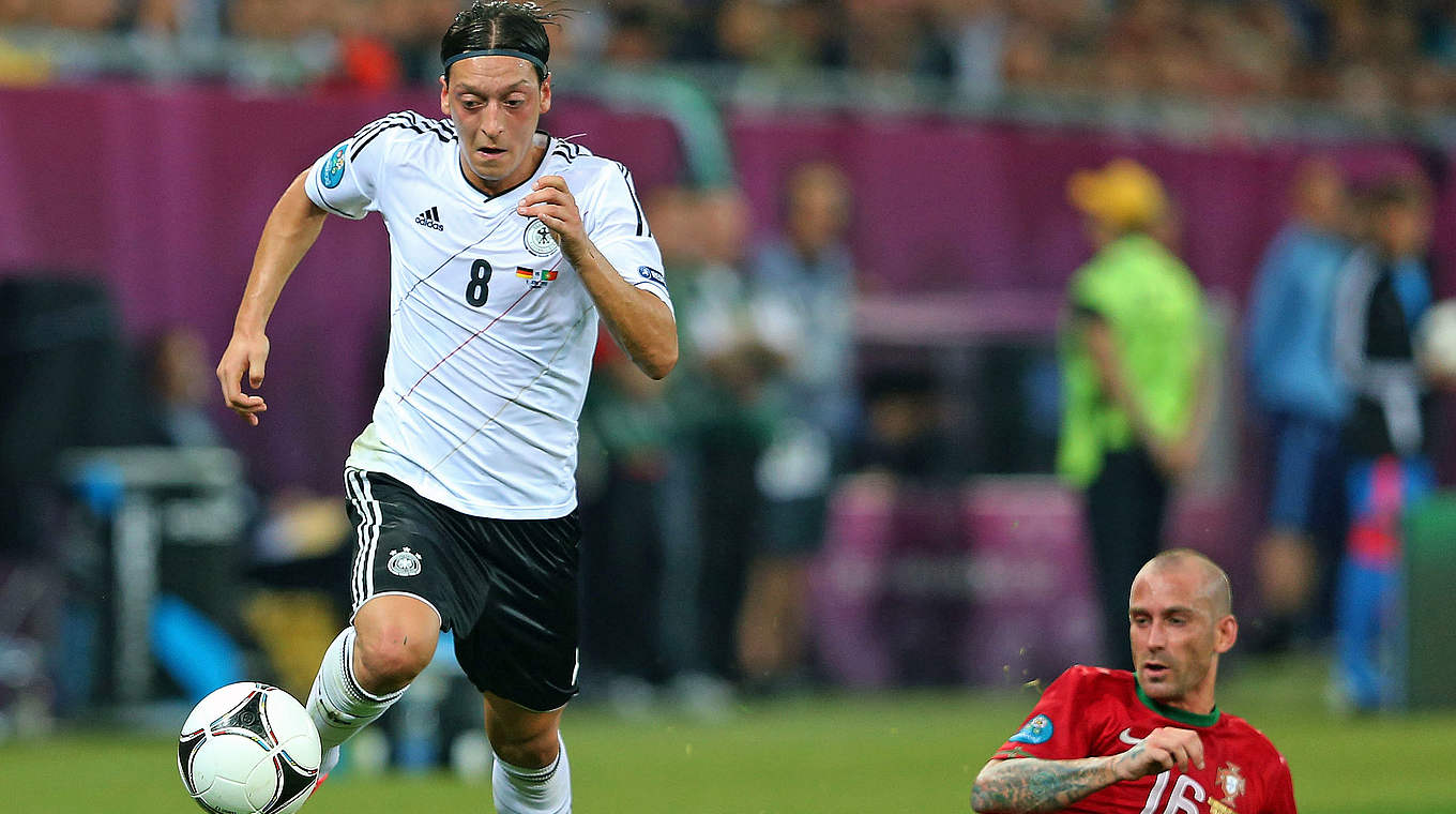 Beim EM-Spiel gegen Portugal wird Özil zum "Player of the Match" gewählt © 