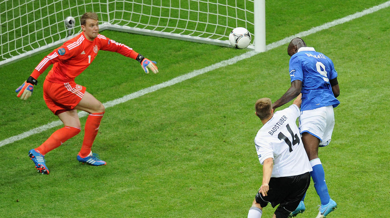 Das Aus bei der Euro 2012 gegen Italien: Deutschland scheitert bei der Euro 2012 im Halbfinale an Balotelli und Co. © 