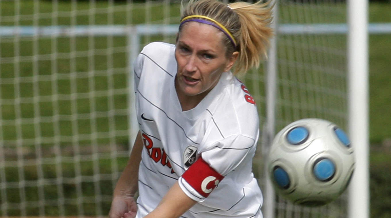 Kerstin Boschert und ihr SC Freiburg waren als Aufsteiger das Überraschungsteam der Liga © Copyright: Harder