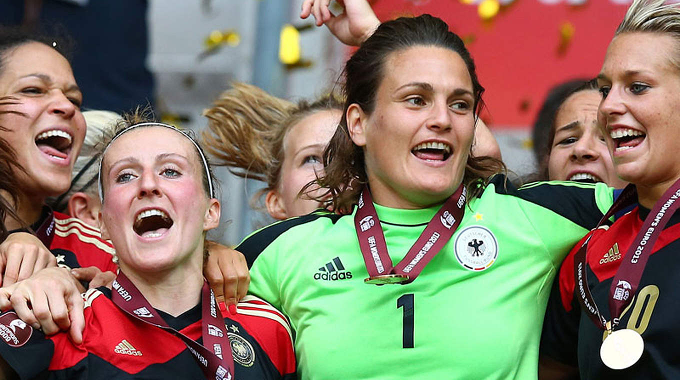 Letzter Titel in einer langen Reihe von Erfolgen: Europameisterinnen 2012 © 2013 Getty Images