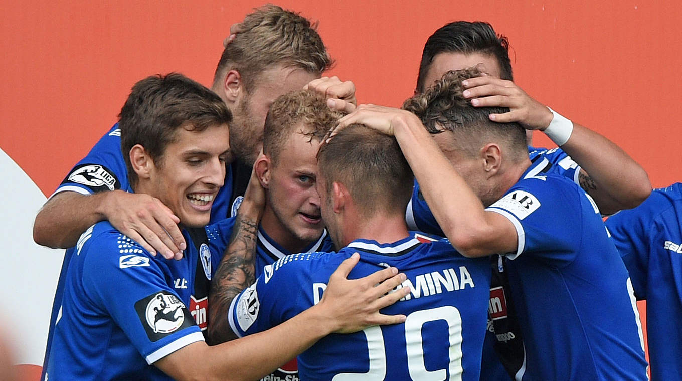 Später Sieg: Jubel um Bielefelds Christoph Hemlein nach dem 2:1 in Mainz © 2014 Getty Images