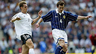 Schon bei den letzten Duellen 2003 dabei: DFB-Rekordtorschütze Miroslav Klose (l.) © Bongarts/GettyImages