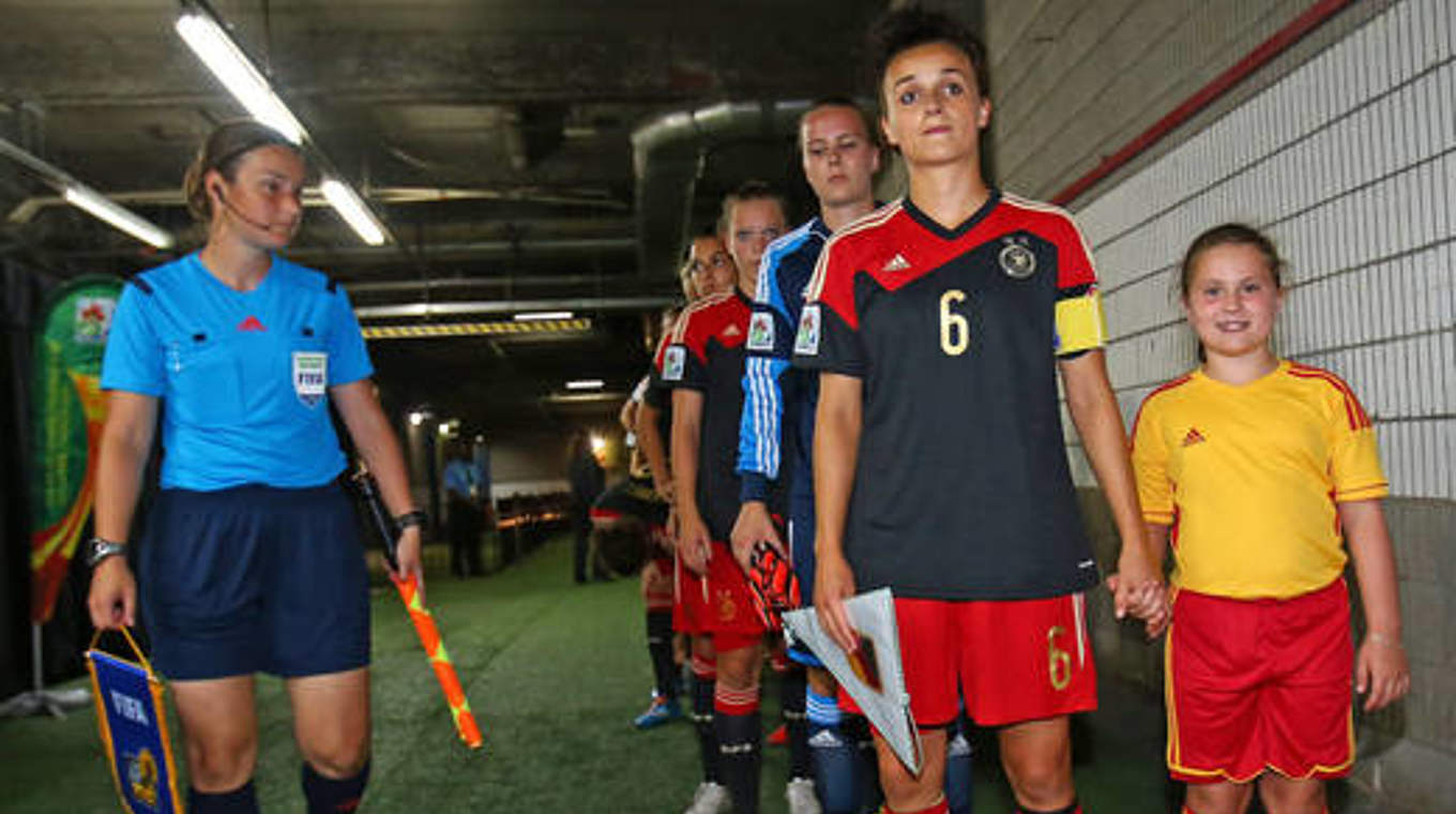 Im Tunnel: der Plan der U 20-Frauen vor dem wichtigsten Spiel ihrer bisherigen Karriere © FIFA/GettyImages