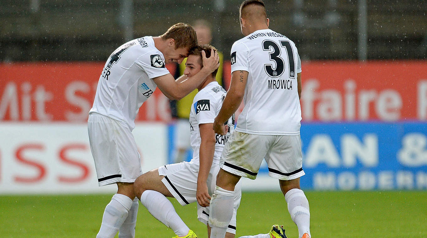 Will die erstmalige Tabellenführung verteidigen: SV Wehen Wiesbaden © Bongarts/GettyImages