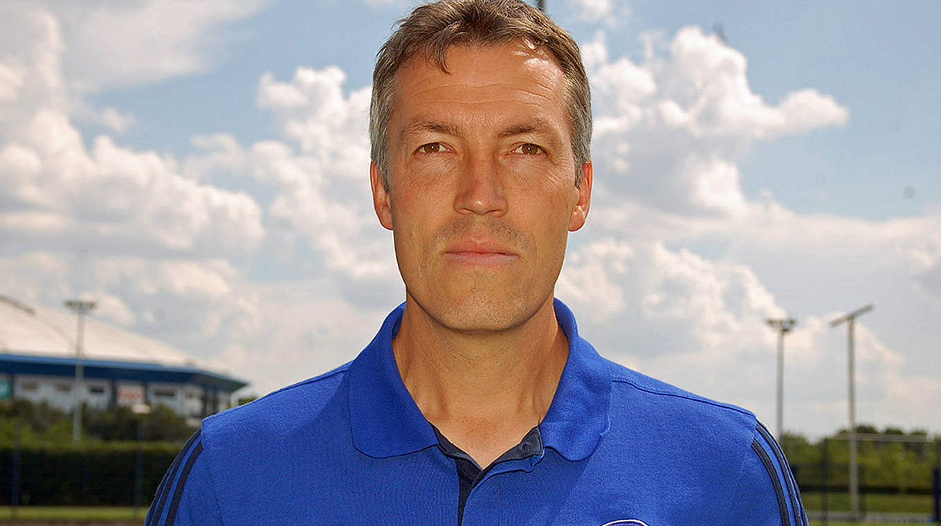 Ungewöhnlicher Testgegner: Coach Uwe Grauer und Schalkes U 17 © MSPW