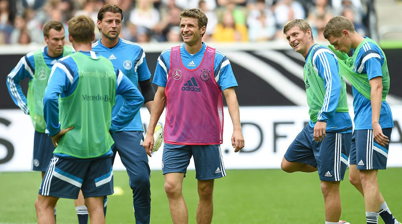 Immer für ein Spaßchen gut: Thomas Müller © GES-Sportfoto