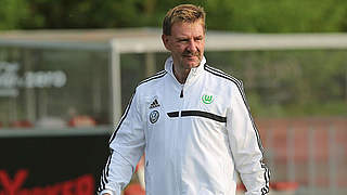 Zweiter Sieg: Wolfsburg und Trainer Mattes © imago/Hübner