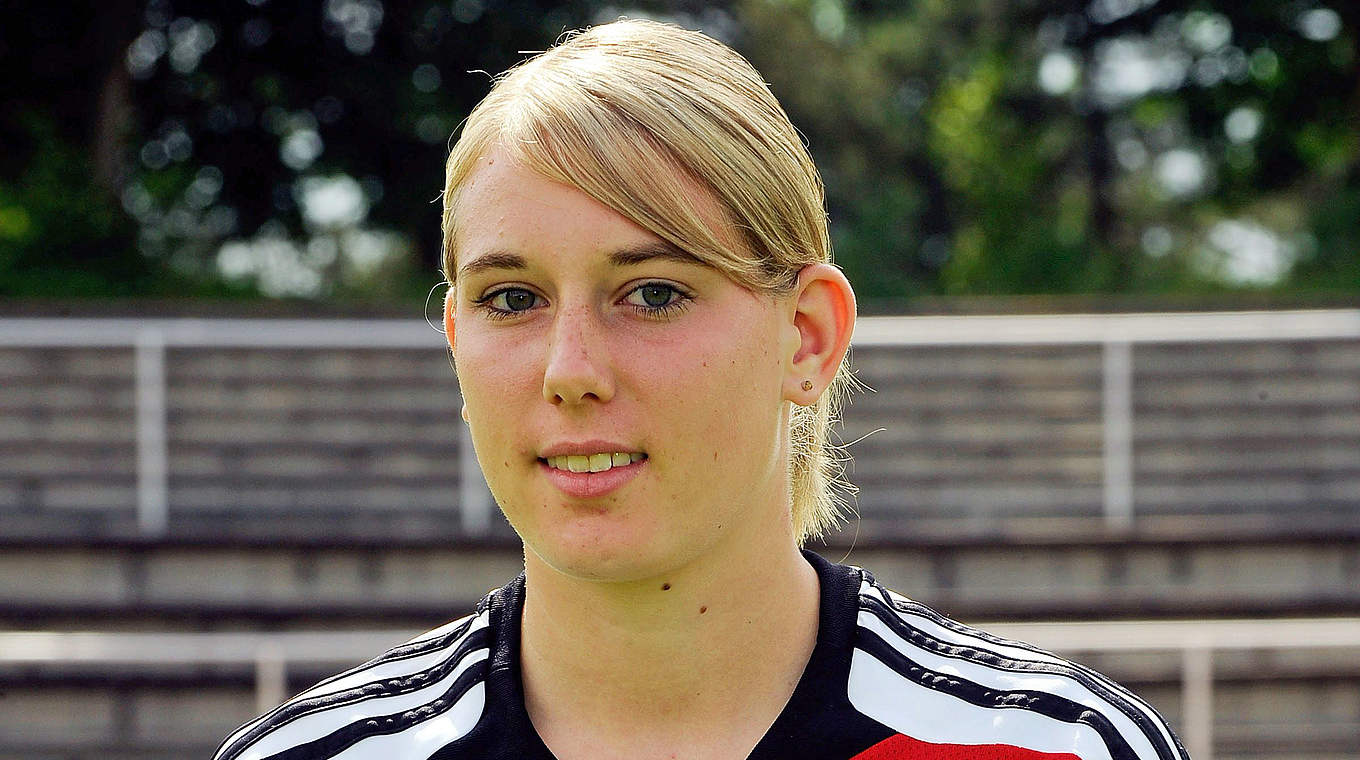 Trifft alte Bekannte: TSV-Stürmerin Annika Eberhardt © 2009 Getty Images