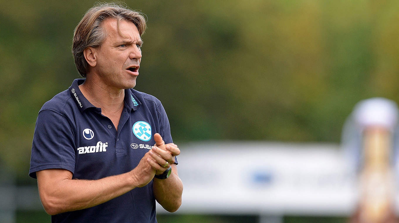 Zurück an alter Wirkungsstätte: Kickers Trainer Steffen in Duisburg © 2014 Getty Images