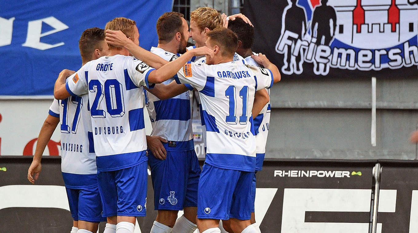 Jubel in Duisburg: Sieg gegen die Kickers © 2014 Getty Images