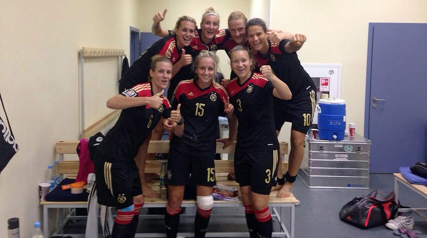Goeßling (top left) and team-mates celebrate: Canada here we come! © Twitter/Lena Goeßling