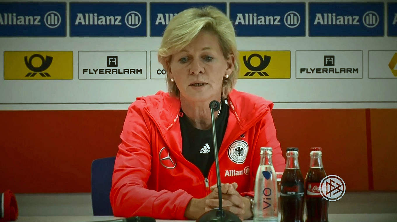 Peilt den zehnten Sieg im zehnten Spiel an: Silvia Neid © DFB-TV