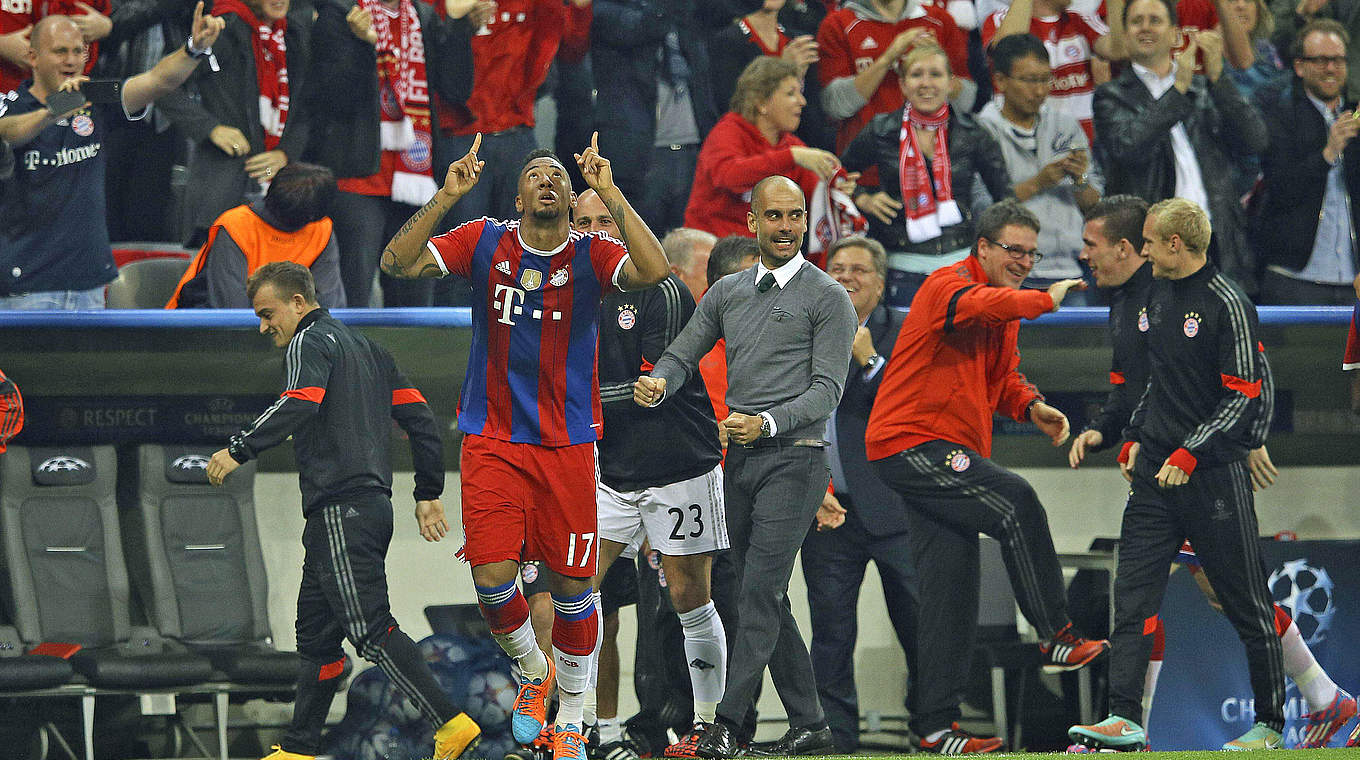 The coach and his matchwinner: Guardiola and Boateng © imago/Claus Bergmann