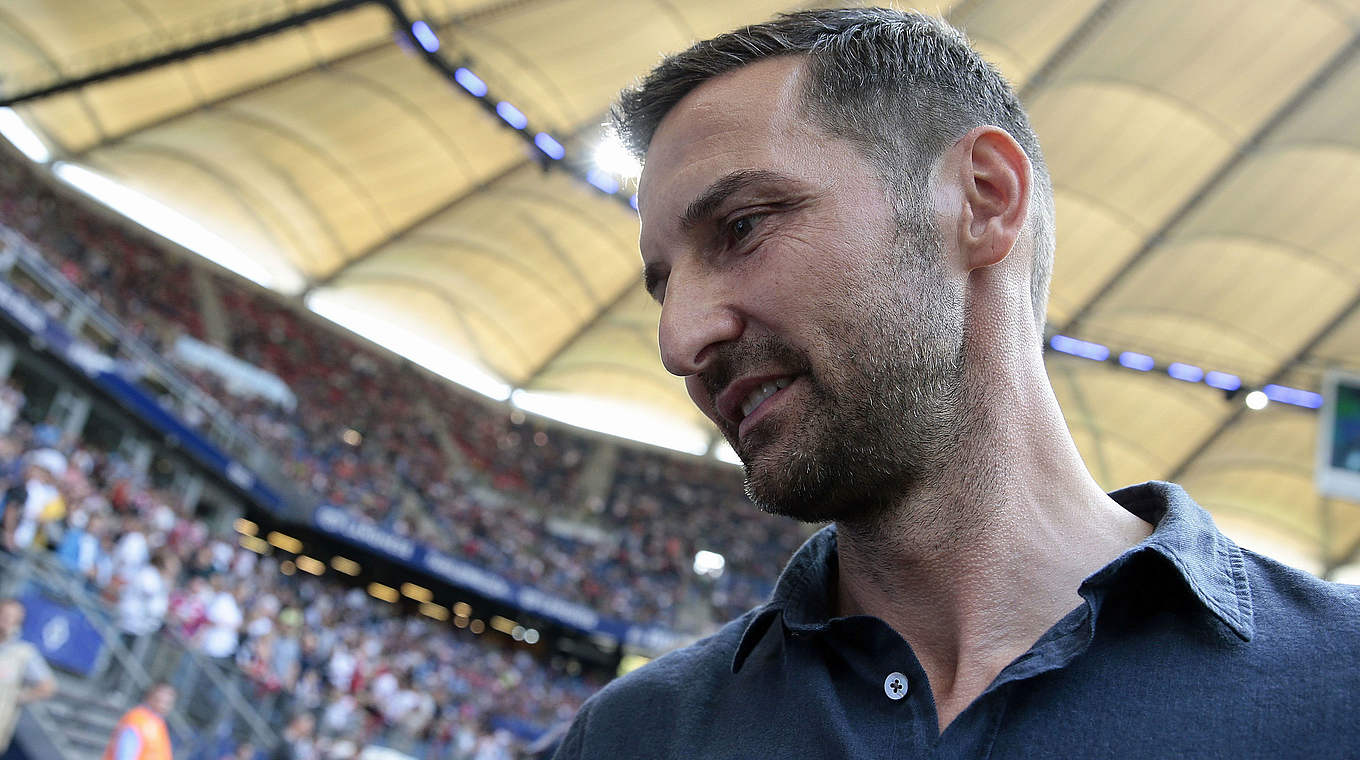 Debüt auf der HSV-Bank: "Joe" Zinnbauer © 2014 Getty Images