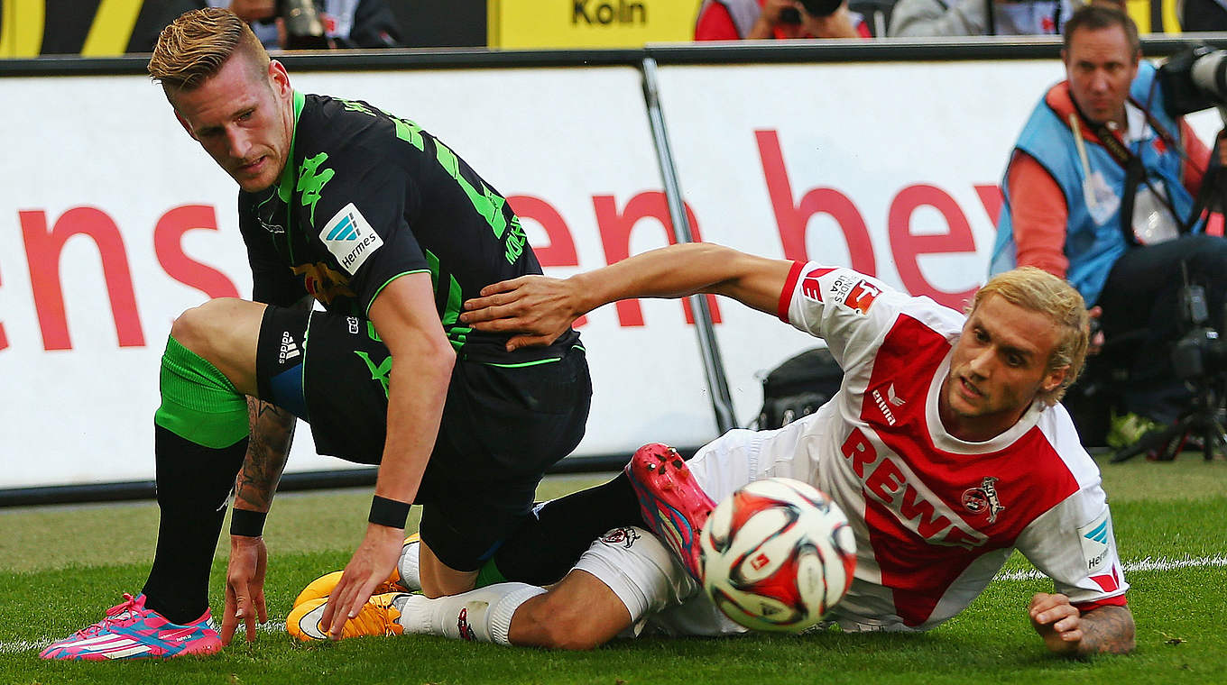 Derby mit intensiven Zweikämpfen: Hahn (l.) gegen Kölns Risse © 2014 Getty Images