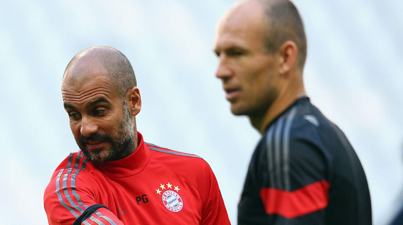 Hofft auf Arjen Robben: Bayern-Coach Pep Guardiola (l.) © 2014 Getty Images