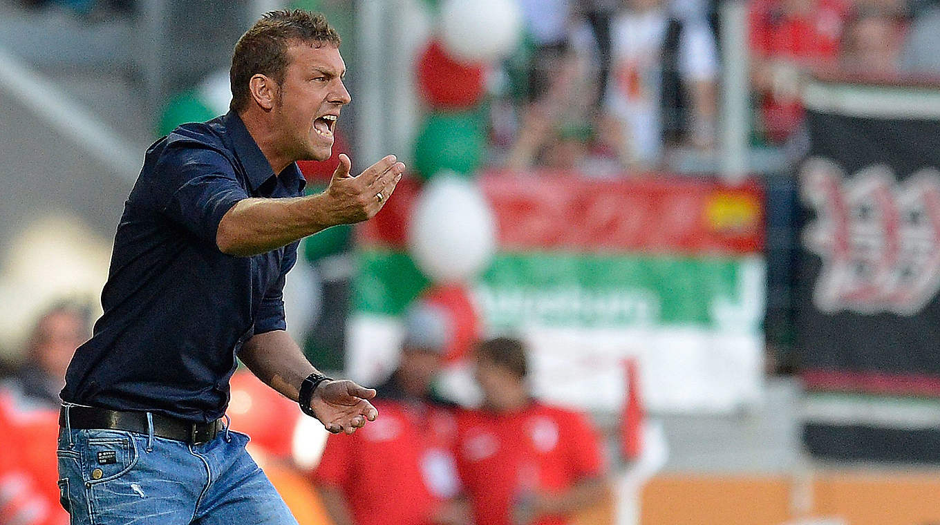 Noch ohne Punkt gegen Leverkusen: Augsburgs Markus Weinzierl © 2014 Getty Images