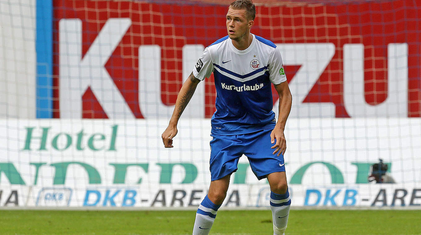 Gleich zweimal gelbgesperrt: Rostock Steven Ruprecht © 2014 Getty Images