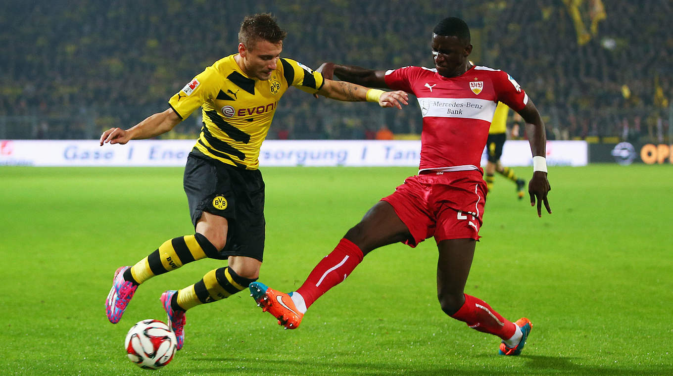 Kein Sieg trotz 2:0-Führung: Stuttgart und Rüdiger (r.) © 2014 Getty Images