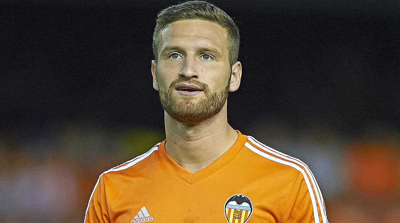 Tabellenfüher mit Valencia: Shkodran Mustafi © 2014 Getty Images