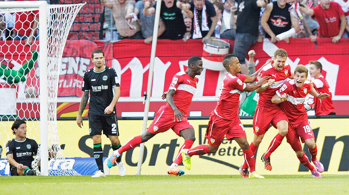 Erster Jubel nach 134 Spielen: Daniel Schwaab (2.v.r.) erzielt sein erstes Bundesliga-tor © 2014 Getty Images