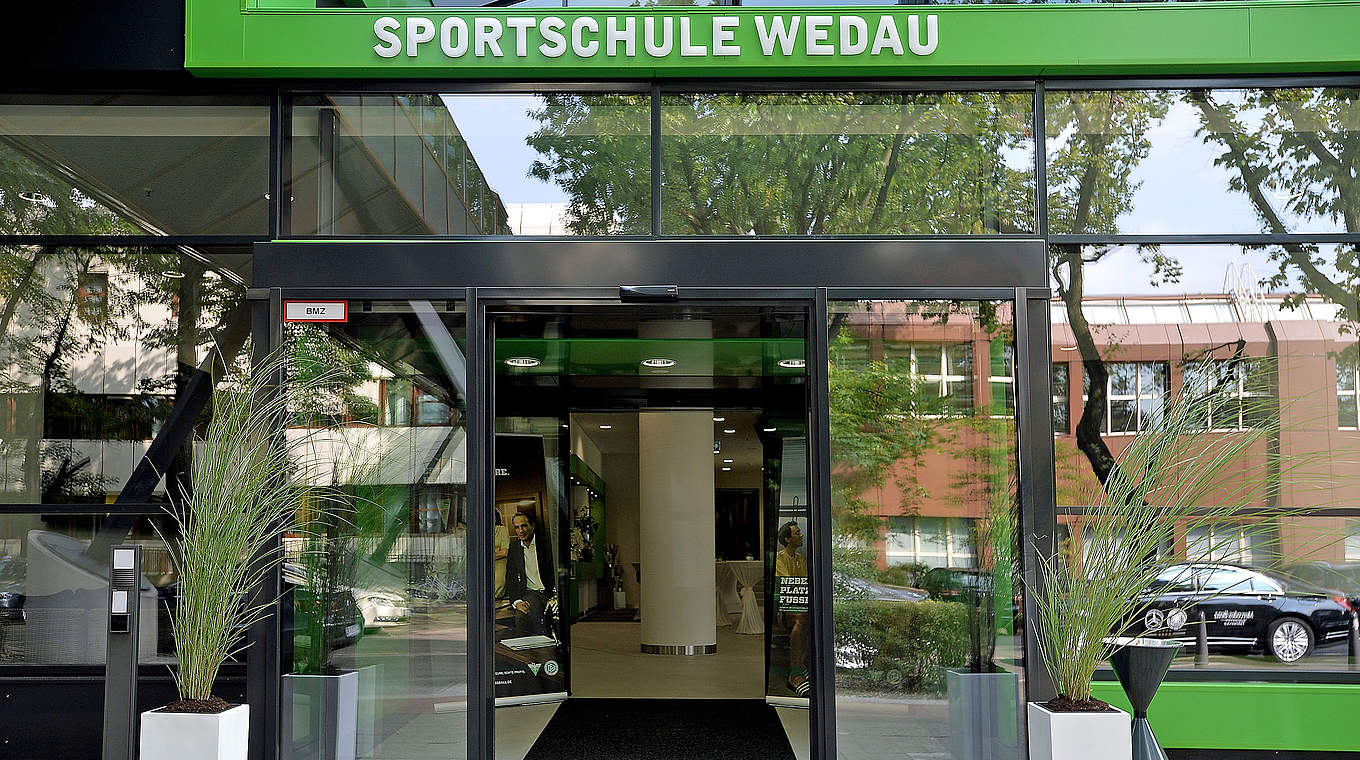 Spielort mit Tradition: Sportschule Duisburg-Wedau © 2014 Getty Images