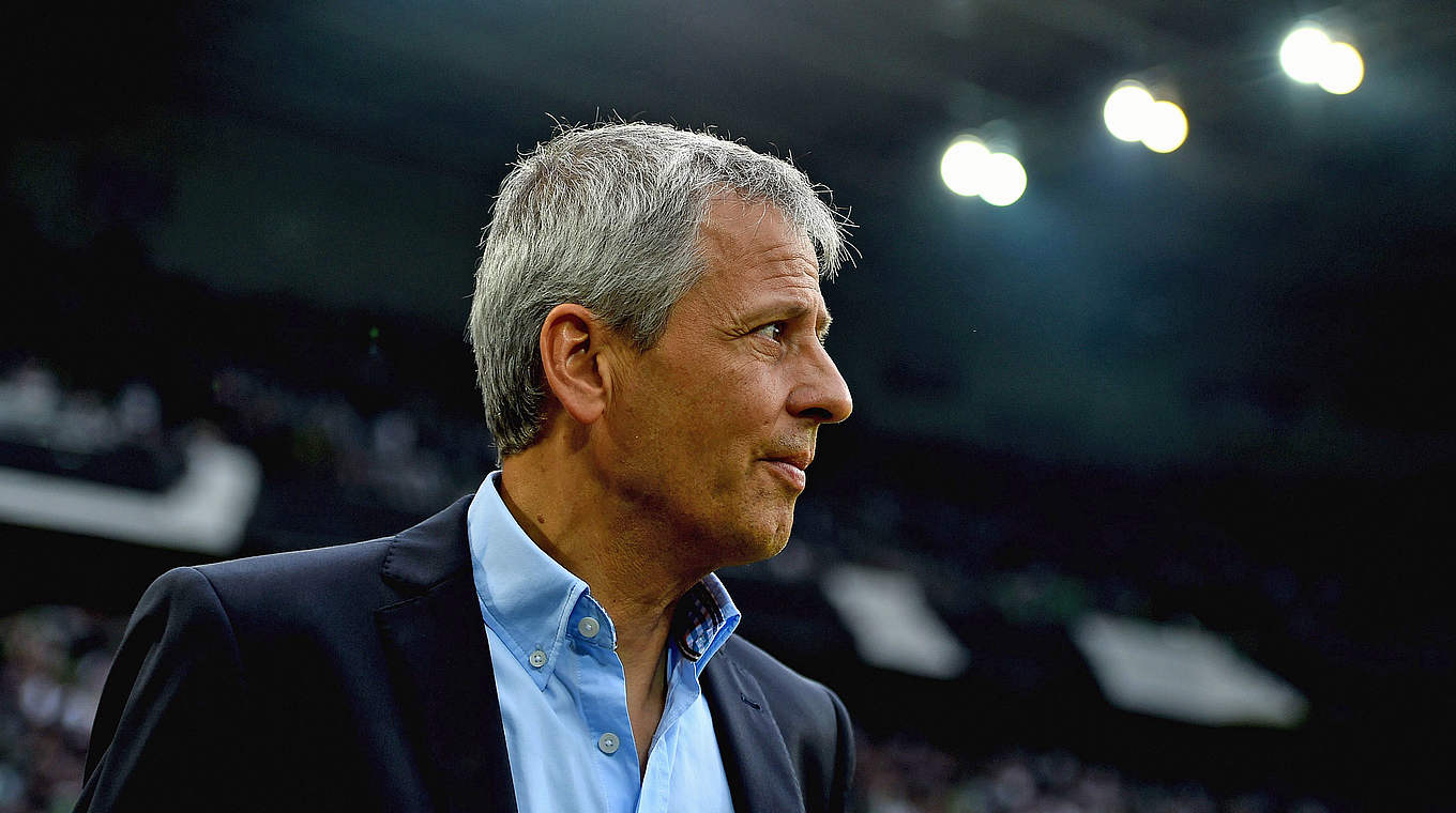 Zurück in Zürich: Borussia-Trainer Lucien Favre © 2014 Getty Images