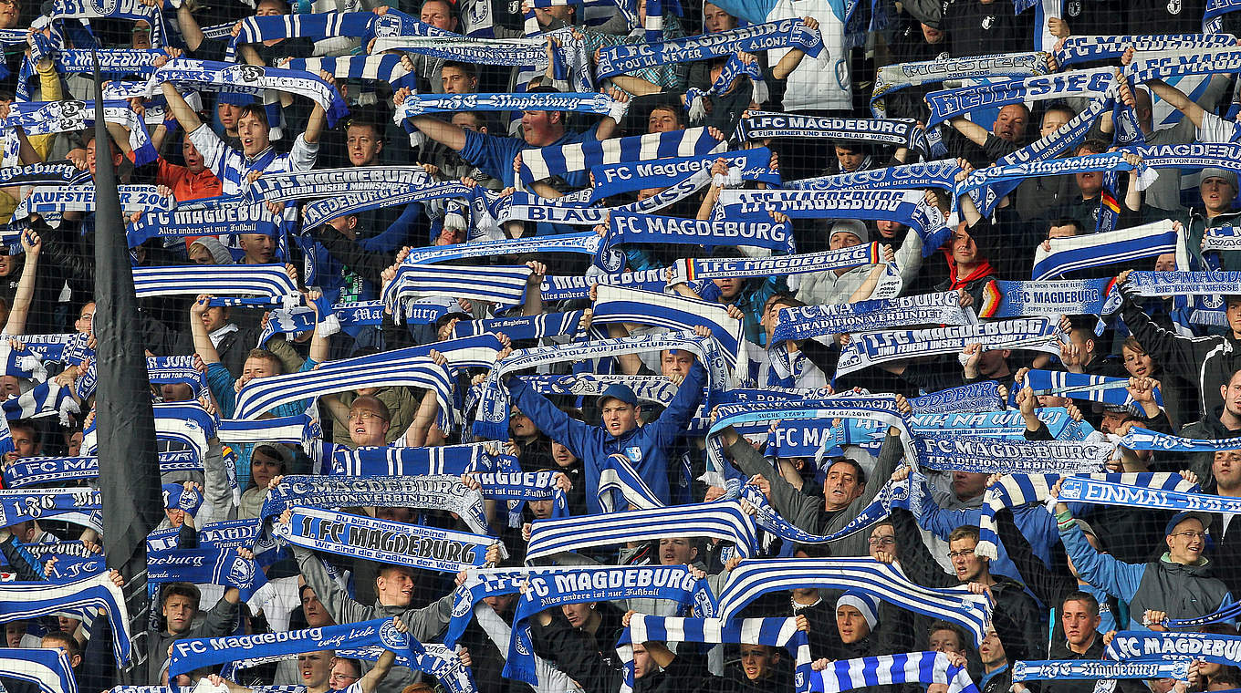 Hofften vergeblich auf einen Auswärtssieg: die Fans des 1. FC Magdeburg © Getty Images