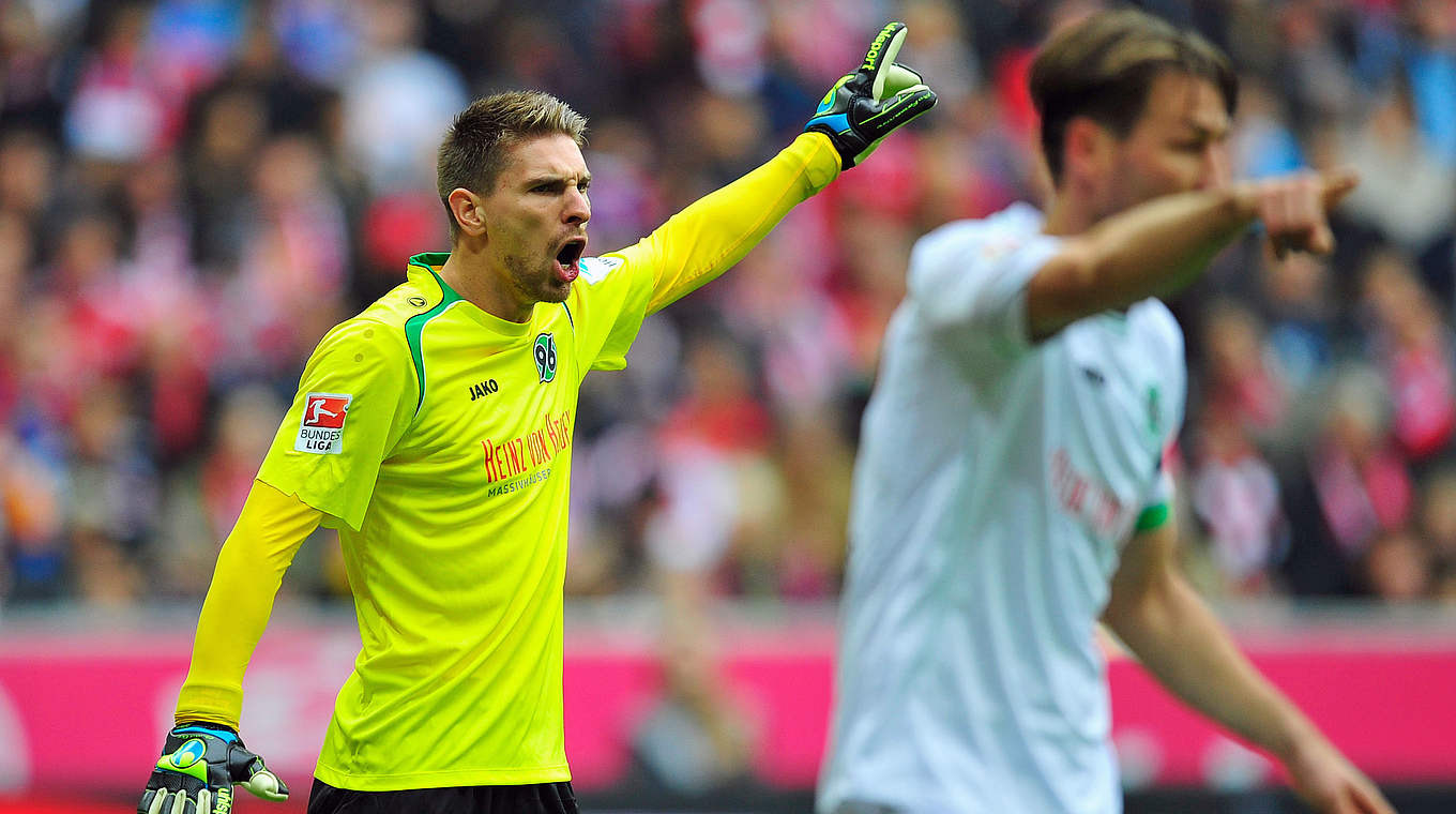 Ron-Robert Zieler (l.): "Die Taktik war eigentlich gut" © 2014 Getty Images