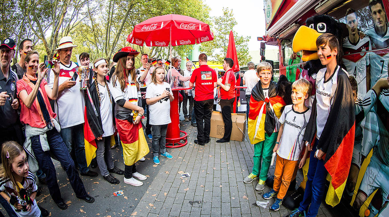 Deutschland gegen Schottland: EM-Qualifikation 2015. Eindrücke, Emotionen, Stimmung. © 