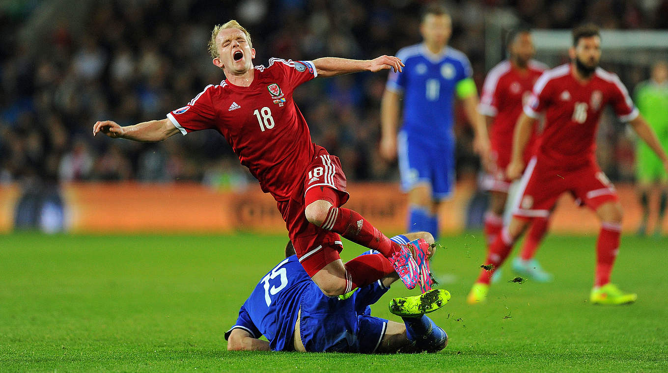 Umkämpftes Duell: Keine Tore zwischen Wales und Bosnien-Herzegowina © 2014 Getty Images