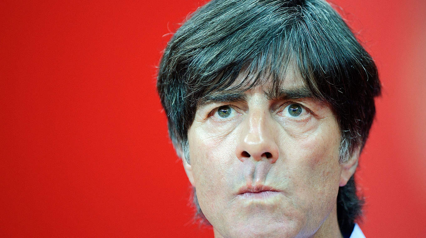 Löw: "We have to recharge the batteries and show a good response against Ireland" © GES/Marvin Guengoer