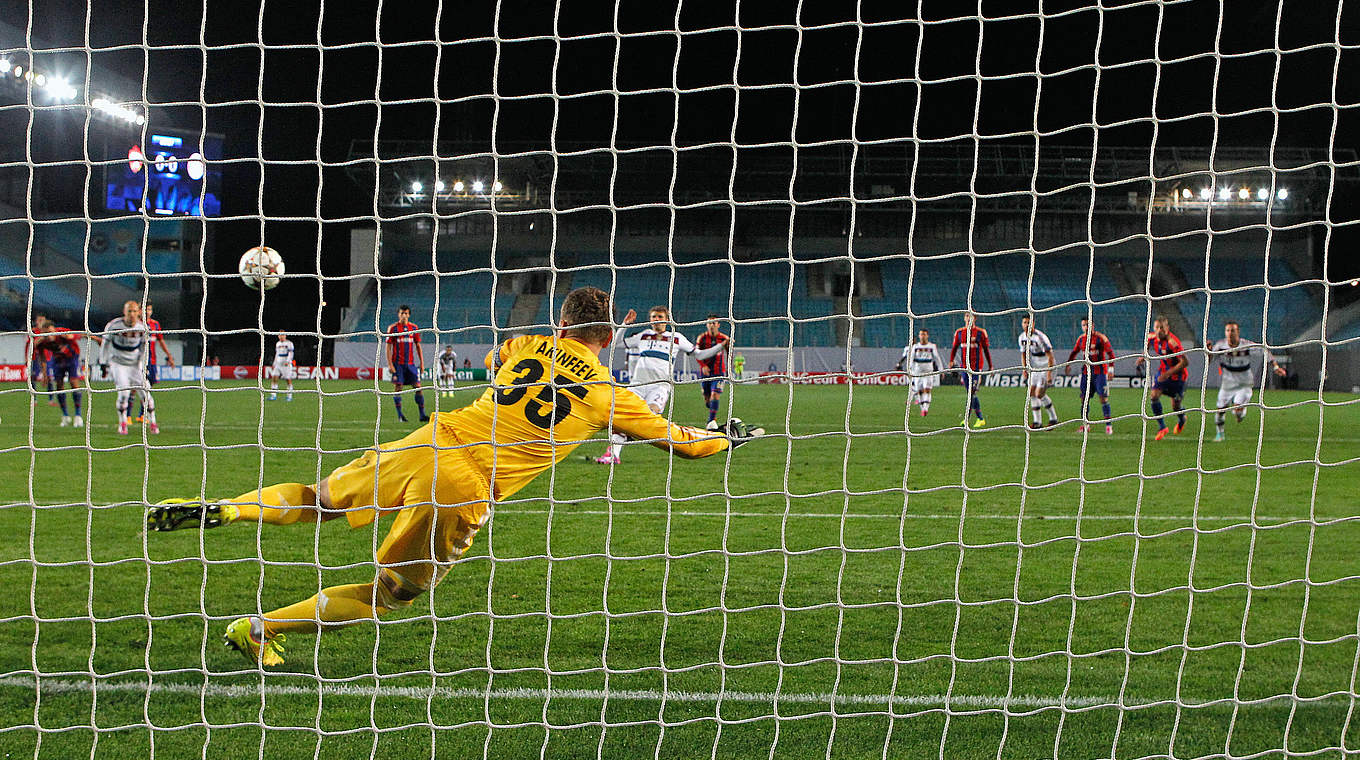 Thomas Müller scored from the penalty spot in Moscow © 2014 Getty Images