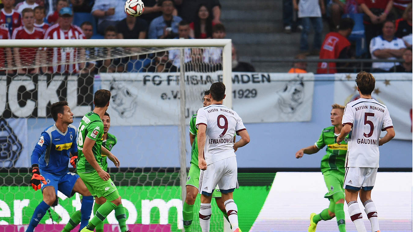 Spitzenspiel: Zuletzt trafen sich Bayern und Gladbach beim Telekom-Cup © 2014 Getty Images