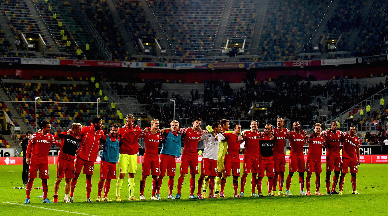 Stürmte auf Platz zwei: Fortuna Düsseldorf seit sieben Spielen ungeschlagen © 2014 Getty Images