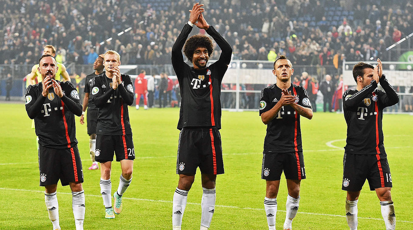 Achtelfinale erreicht: Bayern jubelt © 2014 Getty Images