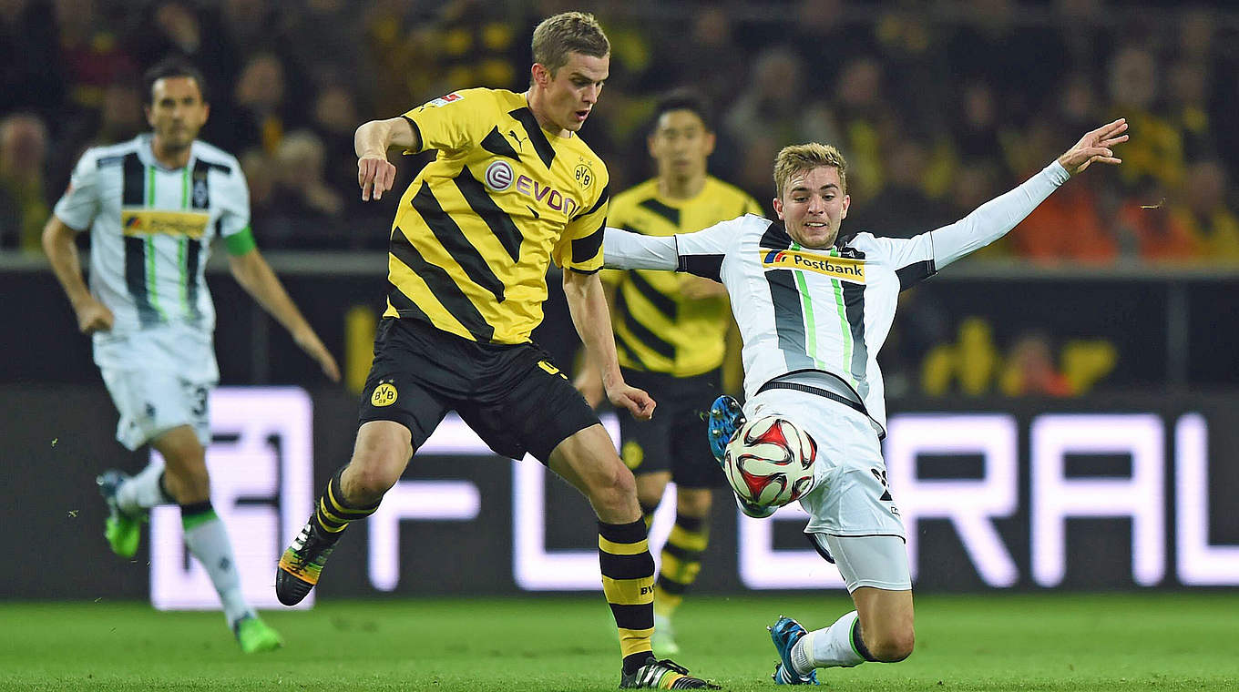 Duell der Nationalspieler: Sven Bender (2.v.l.) gegen Gladbachs Christoph Kramer © imago/Team 2