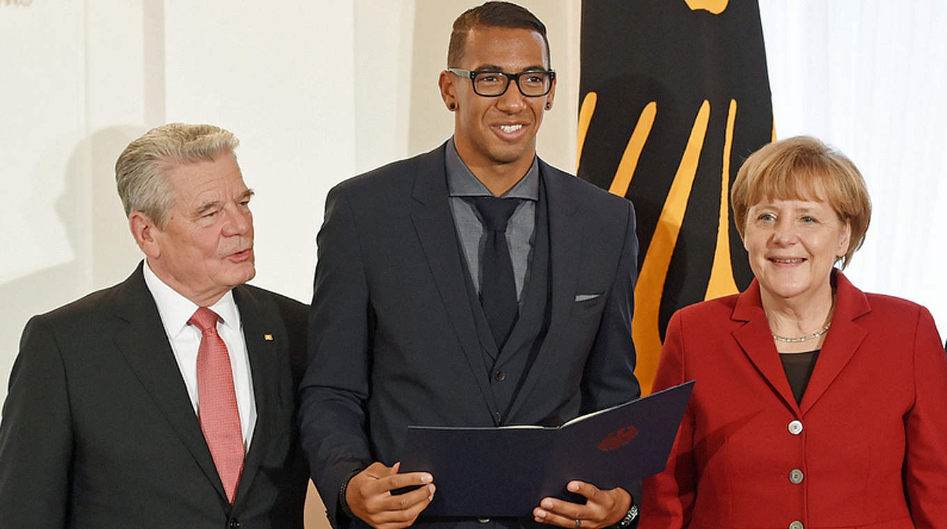 Ehrung von höchster Stelle: Weltmeister Jérôme Boateng © GES/Markus Gilliar