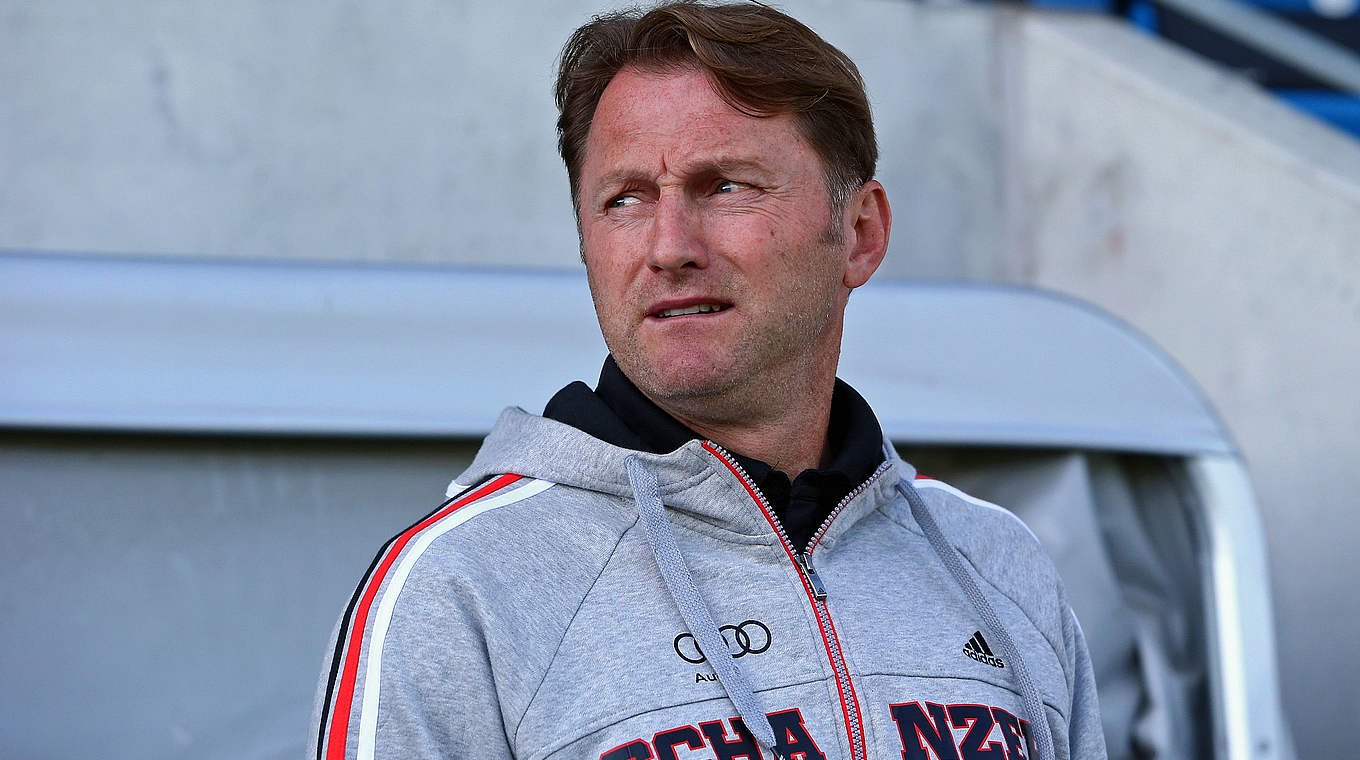FCI-Coach-Hasenhüttl: "Wir wollen im Offensivbereich noch mehr Tempo haben" © 2014 Getty Images