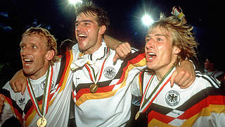 Weltmeister 1990 in Rom: Brehme, Berthold und Klinsmann (v.l.) © 