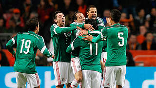 Sieg über die Niederlande: Jubel bei den Mexikanern © 2014 Getty Images