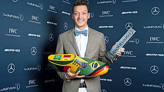 Mezut Özil on winning the Laureus prize: 