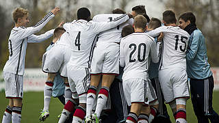 Riesenfreude über den 3:1-Sieg: die U 16-Junioren © 2014 Getty Images
