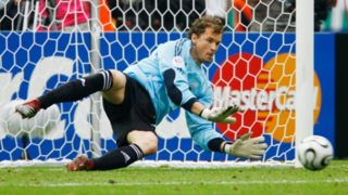 Elfmetertöter: Jens Lehmann hält im WM-Viertelfinale 2006 gegen Argentinien. © Getty Images