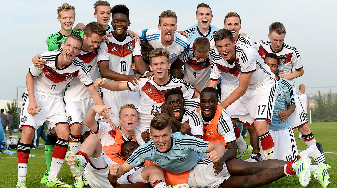 Gewinner des Vier-Nationen-Turniers in der Türkei: Die deutschen U 18-Junioren © 2014 Getty Images
