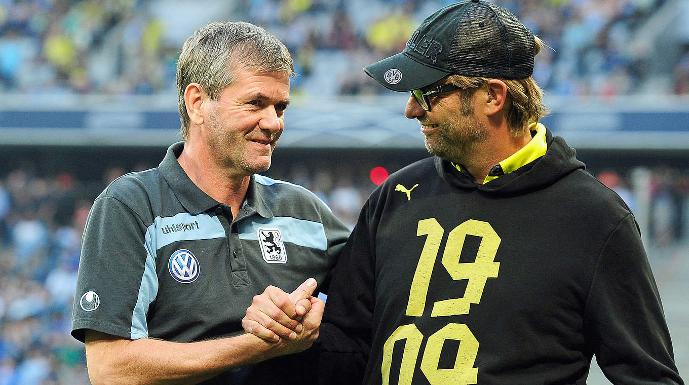 Funkel mit BVB-Coach Klopp (r.): Dortmund "kommt unter die ersten Fünf" © 2013 Getty Images