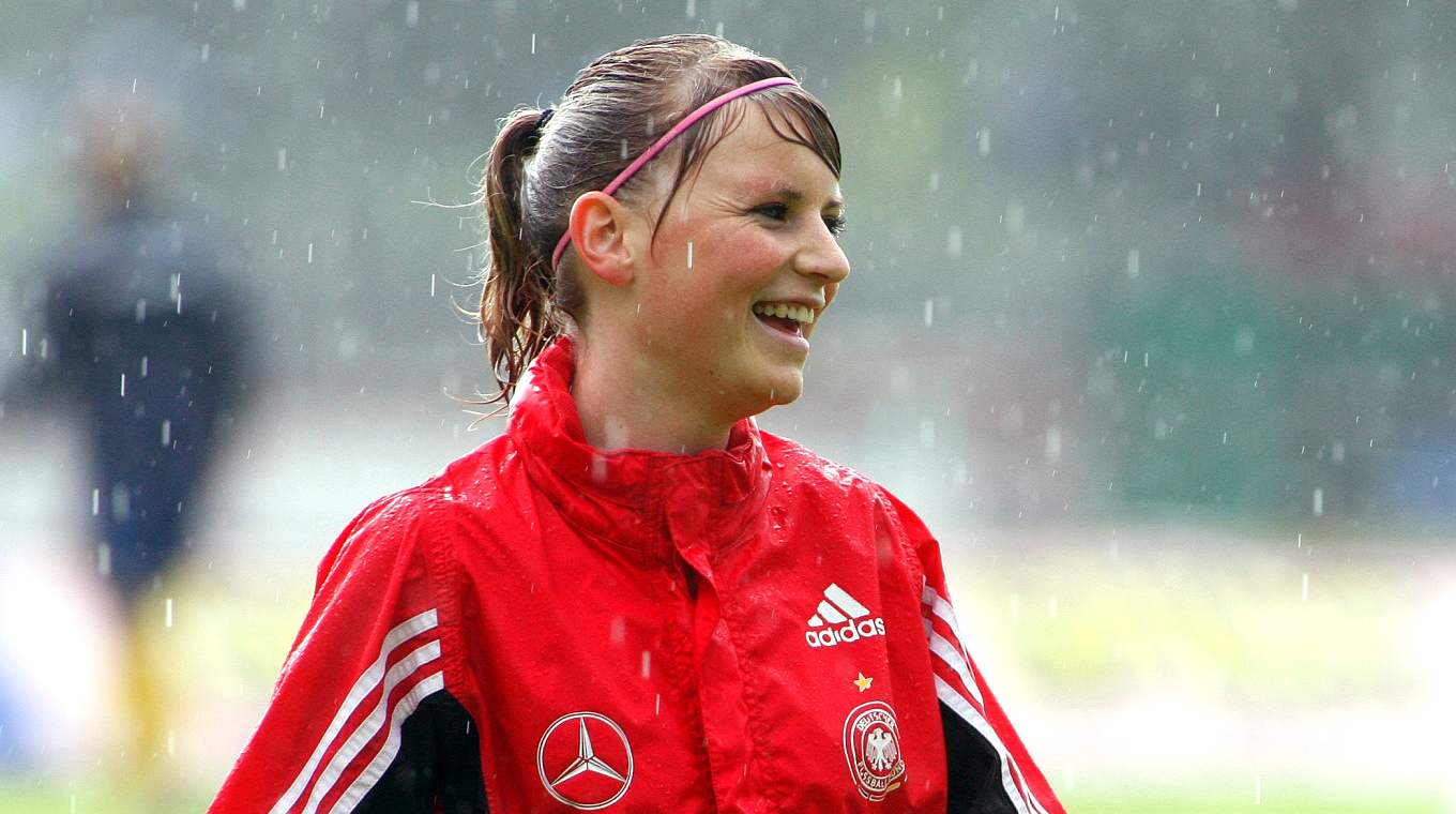 Nationalspielerin: Corinna Schröder 2008 im Kreis der U 23-Nationalmannschaft © Getty Images